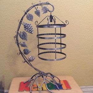 Earring/jewelry tree never used